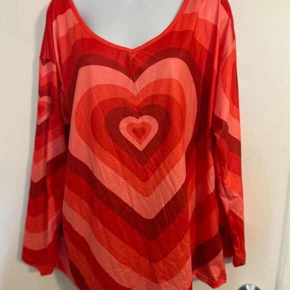 Private Label Tops - Red Heart Valentine's Day Swirl Top Long Sleeve XL 46 Bust New